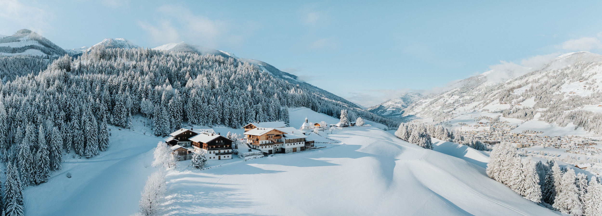 hattlerhof-tirol-winter-aussicht-DJI_20260126232833_0471_D-Pano